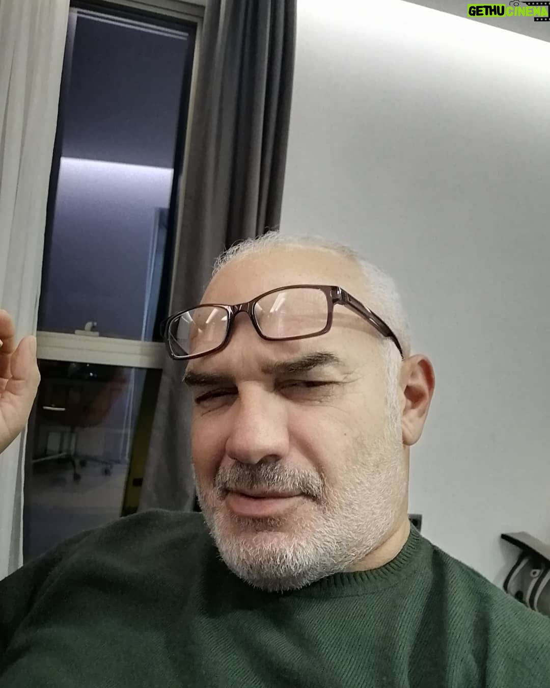 Erdal Cindoruk - 9.7K Likes - Artistikk!.. :))