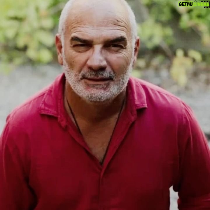 Erdal Cindoruk - 2K Likes - Zaman akıyor…;)))
