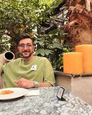 Eren Can Vurucu Instagram - Büyük yada küçük ol. Hariboyla mutlu ol
