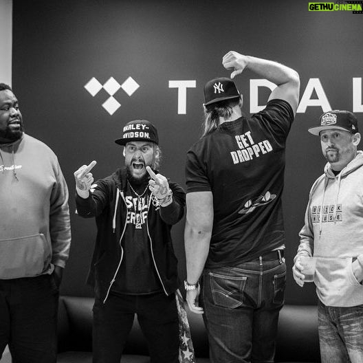 Eric Arndt - 24.1K Likes - Did our first interview in over a year together with @tidal @rocnation HQ in NEW YORK! NEW YORK! Scream that loud from both sides of town 🎤🎤 #Vibes from #Jersey & #Queens 🖤🗽🖤 We both knew if you could make it there you can make it anywhere! And that’s word to #MadisonSquare 👊🏼👊🏼 And we can tell you first hand... bright lights will indeed inspire you! 🏙 #caZXL & I shared a passion for talkin @nyknicks basketball, The Yanks, fantasy football, and WE ALWAYS bumped Jay-Z to and from shows. I learned a lot from listening to and studying the rapper turned CEO, & neither of us would have chose another platform to do this interview. (THANK YOU @rocnation @tidal @relcarter @ceomemphisbleek @dussefridaypodcast & @puzo21 #THEROCISINTHEBUILDING!) You see I truly believed #JayZ when he said “I’m trying to give you a million dollars worth of game for $9.99” .... You can manifest anything in life by writing it down saying it out loud, and more importantly believing it when you say it. When I say I’m a #CertfiedG & say I’m #StillCertified I ain’t tellin no lies! If you believe it.. they’ll believe it, confidence is contagious... And more importantly #PeopleFeelWhenItsReal 👊🏼🎤 And we are unapologetically #REAL... and we REALLY got each other’s back more than any two men in the business of entertainment. (Don’t believe us??? STEP UP AND GET DROPPED 🎤👕😏!) We went from $10 tickets to see the @Yankees in Tampa in 2012, to batting practice at #YankeeStadium in 2016. I’ve seen the world 5x with the big guy at my side & if I’m going to check it out all over again 🤔... there’s no other way to do it. We are the road warriors of the social media error, we are the realest duo to enter the business in decades. We don’t politic. We just do our job better than anyone on the planet. 🎤🎤🖕🏼🖕🏼😘 (And if you don’t believe us just watch through the @kodaklensoffice 💰💰.) We are about to re-define the way business is done in our industry. #FREEagentZ is open for business... BUT WE ARE NOT FOR SALE. 🖕🏼🖕🏼 Buttttttt... we got some new shirts! 😎😎 And they’re only available for 10 days!!! (link in bio: @represent) 📸: @rapdillz