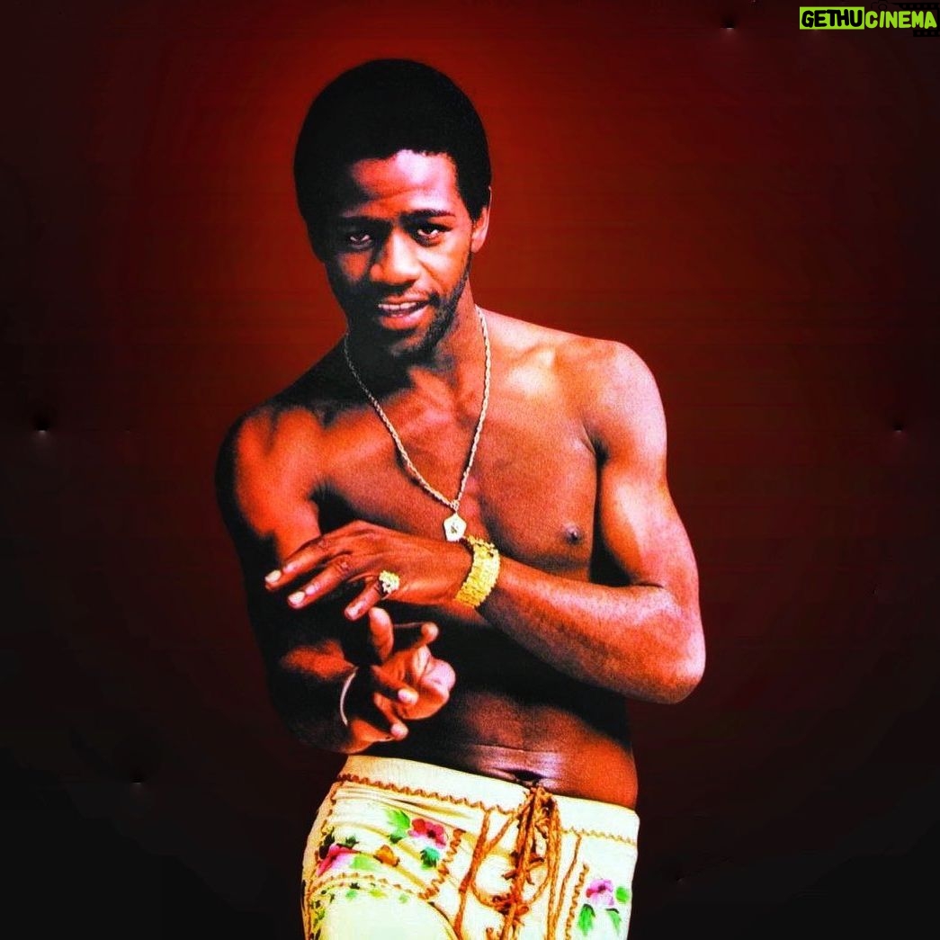 Eric Burdon - 673 Likes - I will never forget the last time I saw him perform at the @spotlight29casino a few years back…he sounded just as mighty as ever! An amazing talent and a true ladies man! 🌹
Happy Birthday to the one and only, the reverend, @algreen