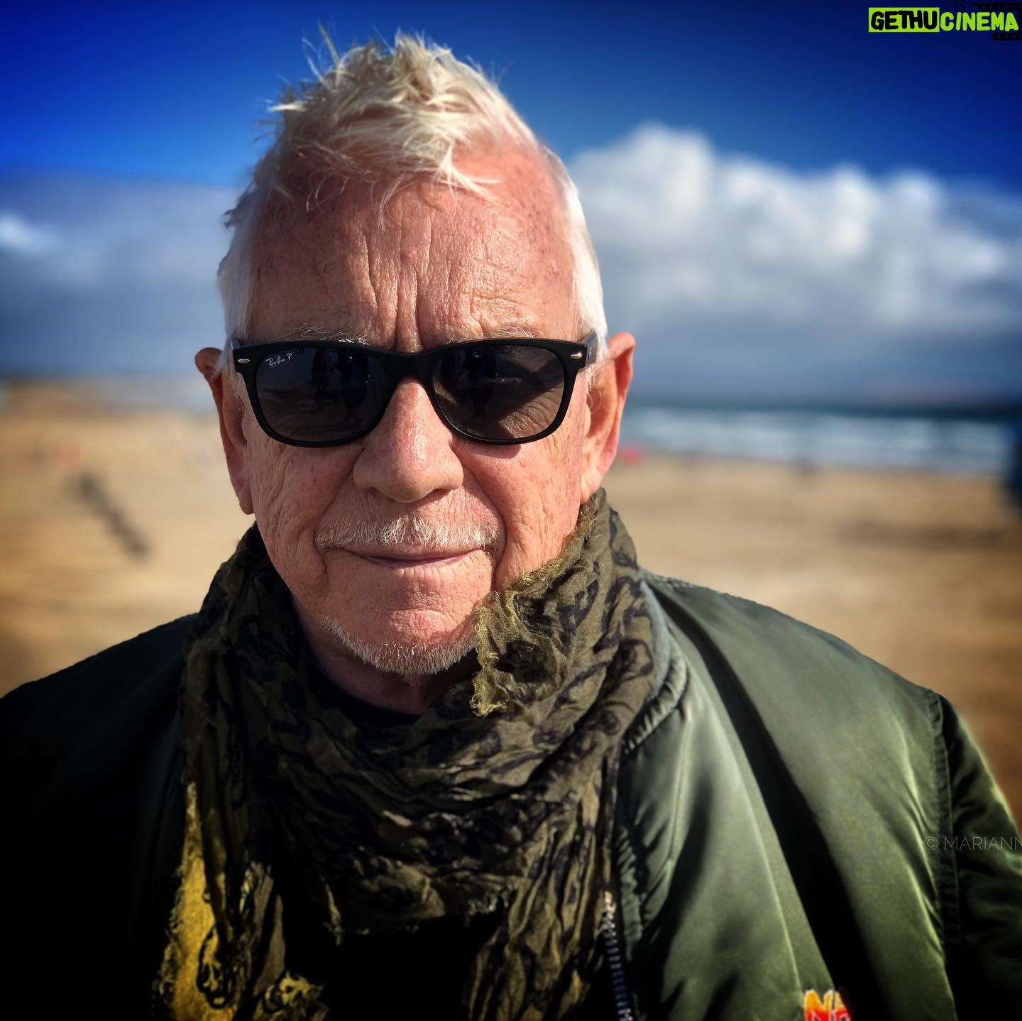 Eric Burdon - 1K Likes - What a day! Arriving at @avilabeachgolfresort for the #avilabeachbluesfestival it was raining, but the sun started to shine as I stepped on stage.
Thank you all for being there rain or shine! Also, so nice seeing @charliemusselwhiteofficial
On the way out @marianna_burdon & I stop for a lovely and peaceful dinner at Pismo Beach.
California, I love you! See you June 15 @humphreysshows #ConcertsBytheBay