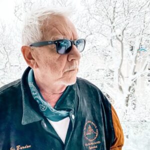 Eric Burdon Instagram - #athens #greece #kifissia #snow #love