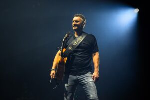 Eric Church Instagram - Night 24 of #TheOutsidersRevivalTour 8.26.23 // Camden, NJ // Freedom Mortgage Pavilion

📷: @theanthonydangio