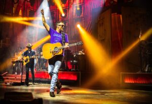 Eric Church Instagram - Night 32 of #TheOutsidersRevivalTour
9.23.23 // Charlotte, NC // PNC Music Pavilion

📷: @theanthonydangio