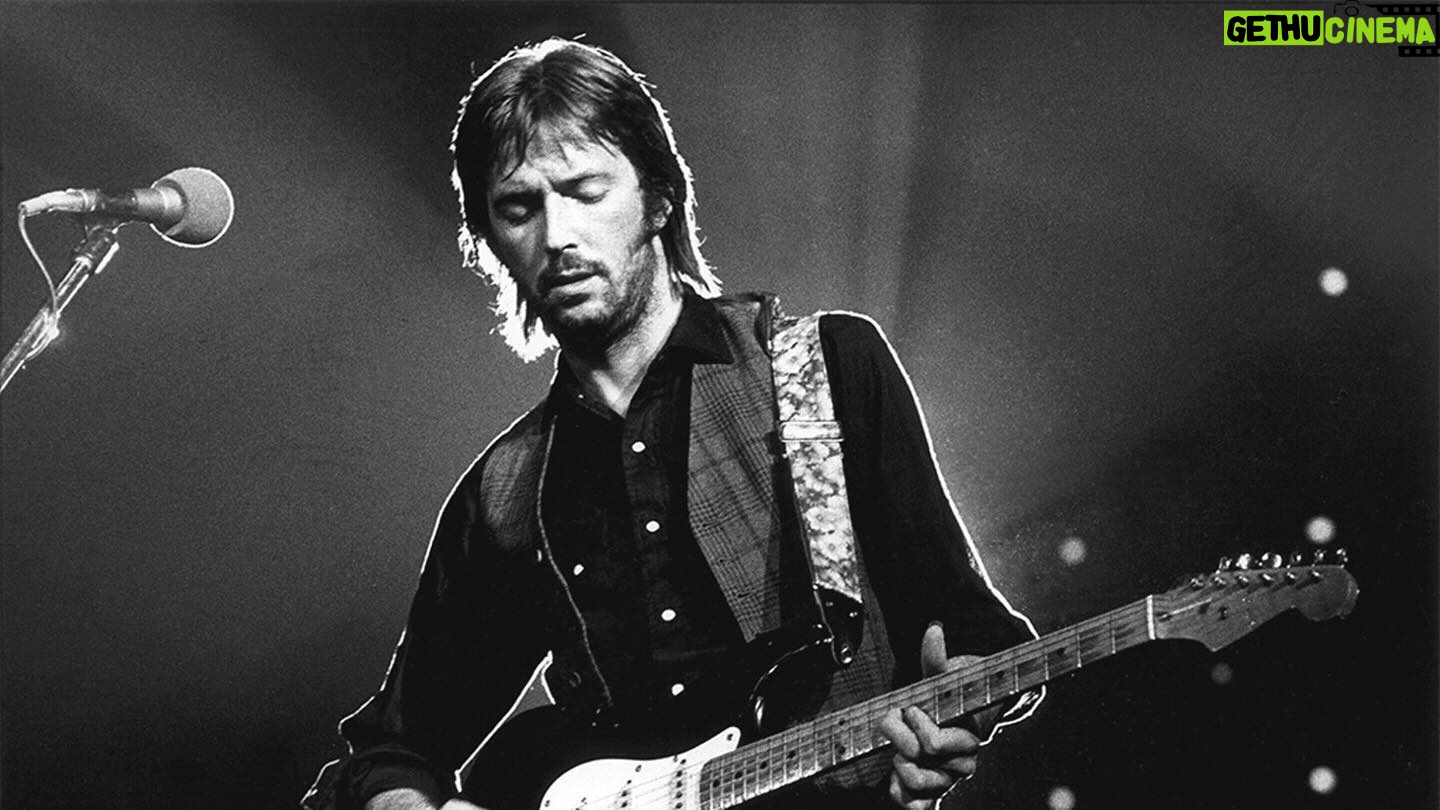 Eric Clapton - 11.5K Likes - Eric Clapton photographed performing at the Nassau Coliseum in Long Island, New York 1974.
šø: Michael Putland/Getty Images