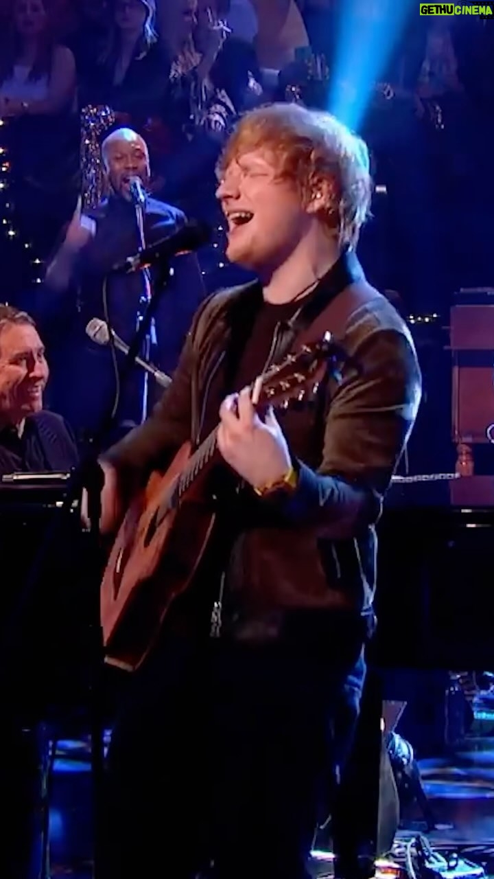 Eric Clapton - 26.1K Likes - @teddysphotos performing Eric Claptonās āLaylaā live for @bbc music alongside Jools Holland & His Rhythm & Blues Orchestra. #EricClapton #EdSheeran #Layla