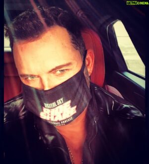 Eric Martsolf Instagram - Keep losing your masks during this difficult time? Well Digital Sky’s got you covered 😷 Enter for your chance to win 10 custom made #FaceMasks 😷⁠
*
*
Join me on a weekly adventure as enigmatic con-man, Keith, a dangerous stranger capable of anything. As Keith uses a Ride Share app to find his next mark, his journey takes him from car to car, meeting interesting characters along the way. 🤙⁠
*⁠
*⁠
New Episodes of @digitalskypod Ride Share release every Tuesday❗⁠
__⁠
⁠
🔗 IN BIO⁠