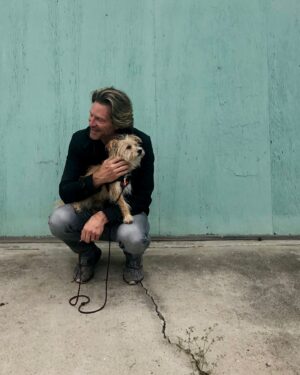 Eric Whitacre Instagram - A few years ago @laurence_servaes and I took care of this incredibly sweet dog named Carson. Only later did we learn he’s a famous dog, lots of TV and movies. (A friend of ours from Europe said her kids recognized him from pictures we were sending, saying, “That’s Squishy Paws!”). Carson, we miss you!