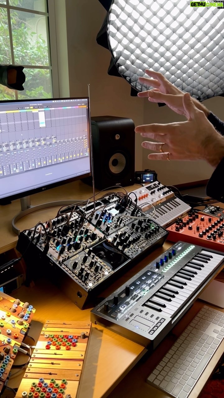Eric Whitacre - 1.4K Likes - I’m conducting my synths! This was the first experiment for a new piece I’m writing for choir and electronics — I can modulate the sound by moving my hands closer to the antenna. Huge thank you to my friend and mentor @lesjamusic for helping me solve this (and a myriad of other synth stuff).
For my fellow modular nerds, this is just the @doepfer_musikelektronik A-178 sending signal to the @instruomodular Arbhar scan CV, which is in Omega mode (so all six buffers get scanned).