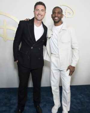 Eric Winter Instagram - Some BTS from a great night with friends at the @abc up fronts celebrating @therookieabc and so many other shows. Vamos season 7! Thank you for having us!  Going to recruit @cp3 to be on the show! 👮🏼‍♂️ #therookie #upfronts #season7 
Styling : @theadamballheim 📸 @brianbowensmith