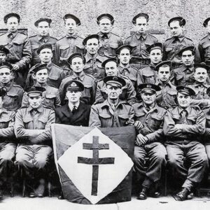 Éric Zemmour Instagram - 🇫🇷 80 ans du Débarquement des alliés de la France Libre.
Hommage tout particulier aux 177 Français du Commando Kieffer qui se sont battus et ont fait le plus grand des sacrifices pour sauver la France du péril.

Nous n’oublions pas leur courage et leur dévotion.