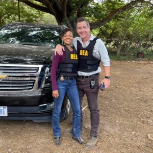 Erica Luttrell Instagram - Tonight, at 10/9c on CBS. NCIS Hawai’i. Woot! I had such a great time with this incredibly kind and fantastic crew. So wonderful. Hope you guys enjoy the show! 💖
.
.
Amazing Director: @kberlandi 
Fantastic Writer: @rronmcgee 
Epic Show: @ncishawaiicbs
Amazing Actor I Worked with but Didn’t Nab a Photo Memory with: @jasonantoon 
.
.
#ncis #ncishawaii #vanessalachey #aggytarrant #noahmills #emersonbrooks #ericaluttrell #ianverdun #michaelmarcfriedman #kevinberlandi #ronmcgee