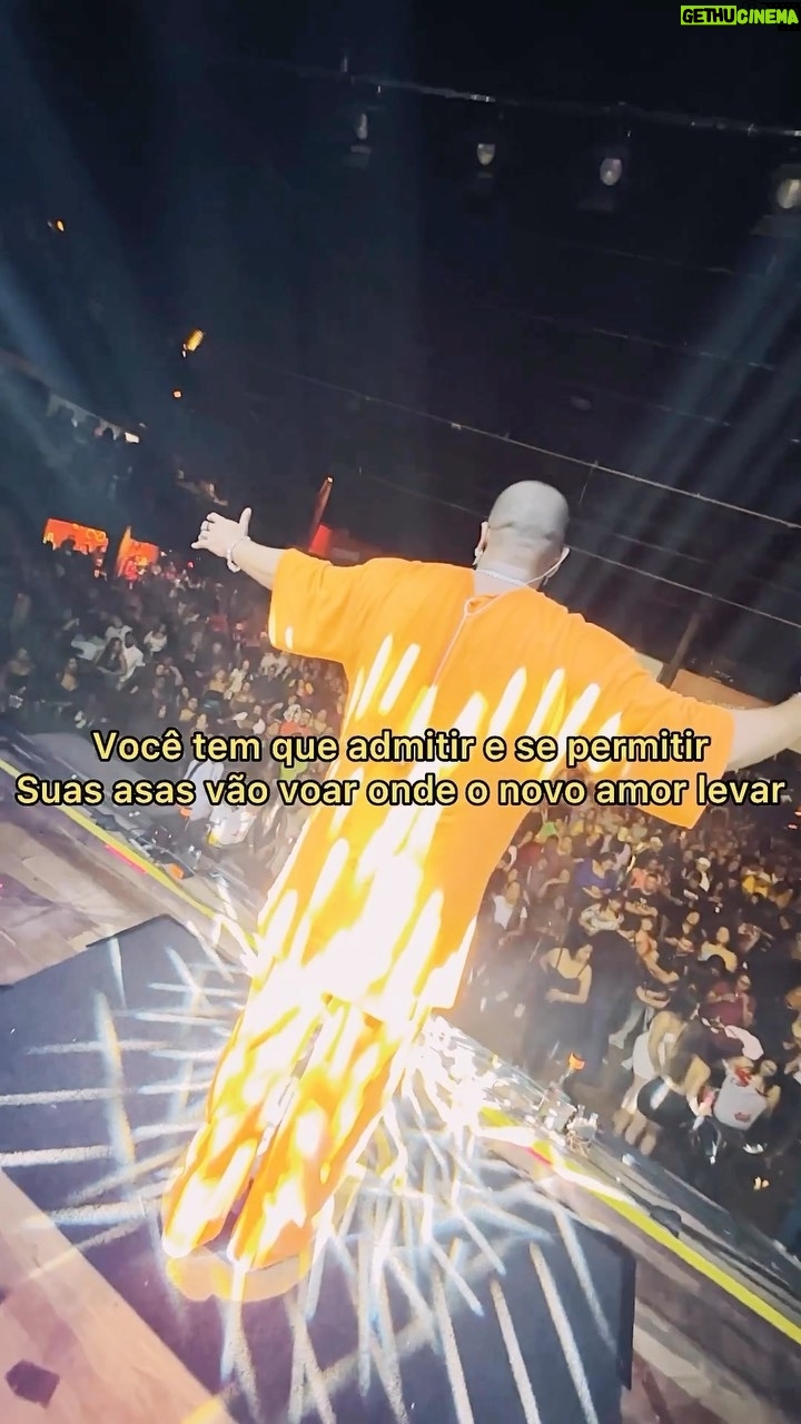 Erick Jordan - 1.2K Likes - Me escuta coração… ❤️🔥🎶
Ainda sobre o último show no @arenasertanejashows 🫶🏾 Obrigado por todo carinho e por esse momento inesquecível.
#erickjordan #pagode