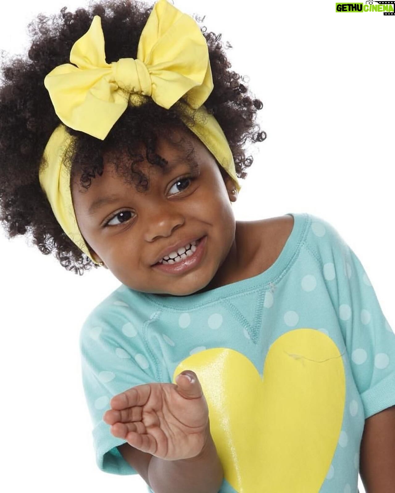 Erick Jordan - 1K Likes - Um feliz dia das crianças, em especial para minha filha amada e eterna criança! @ingridbreve ♥️🥹
Que a gente nunca abandone os sonhos e a pureza da nossa criança interior!
#erickjordan #diadascrianças