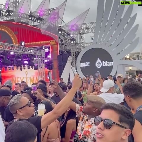 Erick Jordan - 15.8K Likes - #DUMP de 🛳️⚓️ @neyemaltomar que festa incrível irmão, acompanhem os stories que ainda tem muito mais 🔥🎵
#erickjordan #pagode #neyemaltomar #neymar #samba