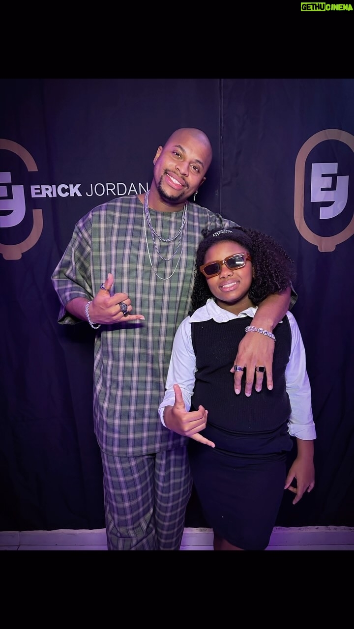 Erick Jordan - 3.2K Likes - Hoje faz 11 Anos , Que Minha Vida ganhou um sentido e Motivação para Viver intensamente na Busca de ser um ser humano melhor todos os dias , para dar exemplo e ter Sabedoria e assim ser um Bom Pai. Filhita @ingridbreve que a felicidade seja uma constante na sua vida e que você a valorize acima de tudo. Sempre que precisar de mim, eu estarei aqui de braços abertos. Continue sendo essa Menina incrível e inteligente , que nos enche de Orgulho 🥹
Parabéns Meu Amor Que Deus te abençoe Muito
Muita Saúde e Felicidades ! ❤️🌹
Te Amo ✨🙏🏾