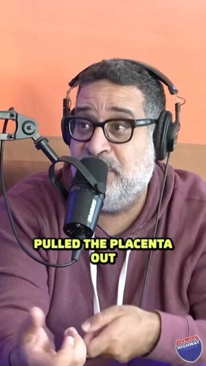 Erik Griffin Instagram - Baby time on the Harland Highway podcast on YouTube #babylumps #journey @erikgriffin @journeyofficial @gerber @natgeowild @natgeotravel @homedepot