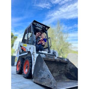 Erik Stocklin Instagram - Happy birthday to my guy! No coincidence your first 3 years on this planet have been the best 3 years of my life. Let’s dig some dirt!!!