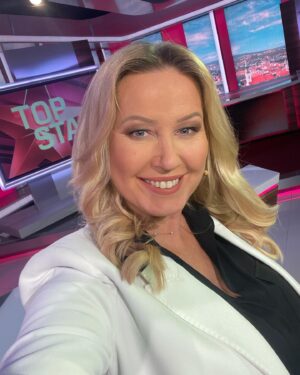 Erika Barkolová Instagram - Krasny vikend vsetkym vam ❤️ @topstar_tvjoj