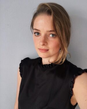 Erika Kaar Instagram - Chloé 🦋