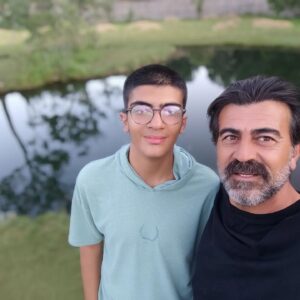 Erkan Bektaş Instagram - @solhan @yuzenadalarsolhan 
Çok güzel yermiş, bayıldık @umutacarbektass la...