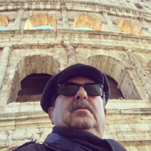 Erkan Can Instagram - Biraz sonra yağlı güreş müsabakamız var...
