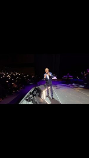 Erol Evgin Instagram - Ankara ATO Congresium konserimden…
Sevgili Ankaralılar, muhteşemdiniz✨