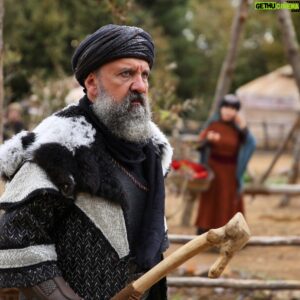 Ertuğrul Postoğlu Instagram - Uyanış: Büyük Selçuklu Bu Akşam saat:20.00’de.. #kınıkobası #dedekorkut @emrekonukk @sedatinci @beratozdogan @ercn03 @hkndlbr #uyanışbüyükselçuklu @uyanisbuyukselcuklu @gulaytekeli