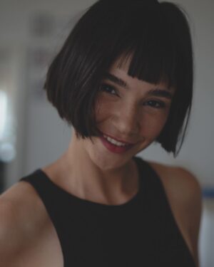 Esengül Yılmaz Instagram - Çok beğenilen fotoğraflarımı hemen post atarım ☺️