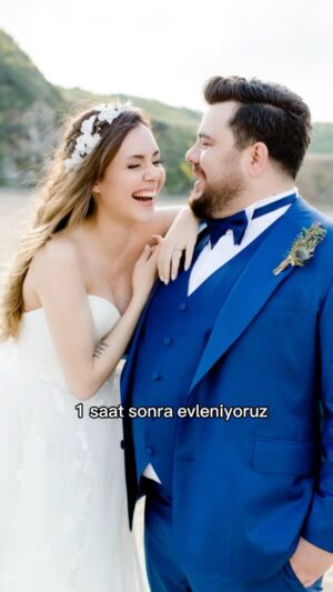 Eser Yenenler Instagram - 5 sene mi🥹🧿♥️ dun tanistigimiza yemin edebilirim🥹🧿