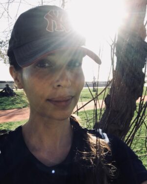 Esra Ronabar Instagram - Kendimi özlemişim