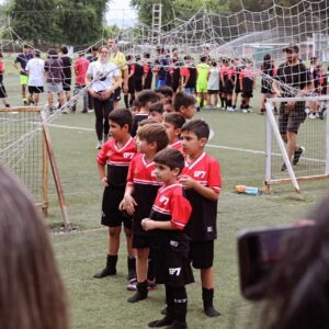 Esteban Paredes Instagram - ⚽️⚽️ Hoy nuestros alumnos disfrutaron de una navidad junto a EP7 ⚽️⚽️

🎄 ! FELIZ NAVIDAD PARA TODOS ! 🎄

Vamos por un 2024 lleno de Energía y aprendizaje 

! Atentos Apoderados subiremos una información para ustedes ! ⚽️🙌🏾