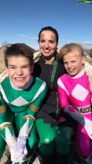 Ethan Fineshriber Instagram - Recreating the iconic power rangers team.  Not so "baby rangers" any more lol. #ninjakidztv #ninjakidstv #ninjakidz #ninjakids #powerrangers #greenpowerranger #tommyoliver #pinkpowerranger #ritarepulsa #utahyoutuber #utahyoutubers #paytonmyler #ethanfineshriber #paytondelu