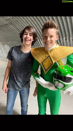 Ethan Fineshriber Instagram - POV: what a YouTuber does all summer. Great friends.  Great memories.  Loved these projects! #ninjakudztv #ninjakidstv #ninjakids #ethanfineshriber #meghantrainor #brytonmyler #ashtonmyler #paytonmyler #paytondelu #karlahernandez