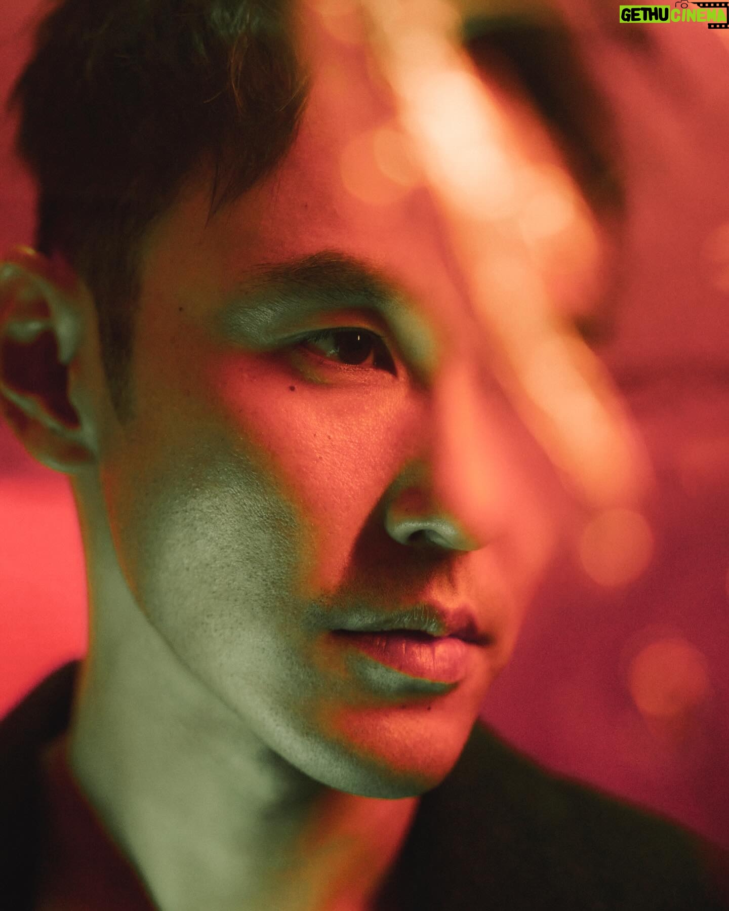 Ethan Juan - 7.5K Likes - Photographer: Ming Shih Chiang @icura2000
Producer & Styling : Yvonne Tsai
Hair: Rick @plants_rick @zoomhairstyling
Makeup: Carlin Chen @carlin_chen
#LineToday