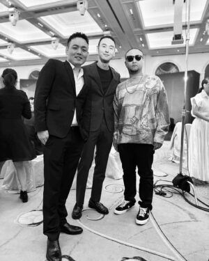 Ethan Juan Instagram - 經過昨天的午宴，看著這麼多熱愛電影和生命的家人、朋友，三個來自台中的小孩聊起了小時候，從來沒有想過我們有一天可以一起站在這裡，才知道，金馬的意義從來都不在於競爭，而是相聚，各位晚點見。
