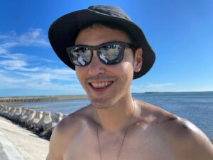 Ethan Juan Instagram - 😎🌊