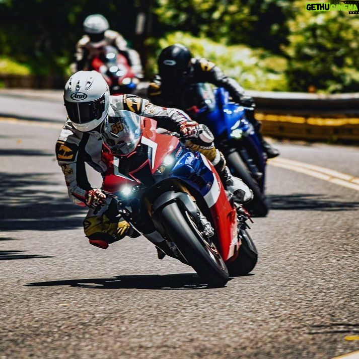 Ethan Juan - 7.1K Likes - #riderlife #cbr1000rrr #Nezha