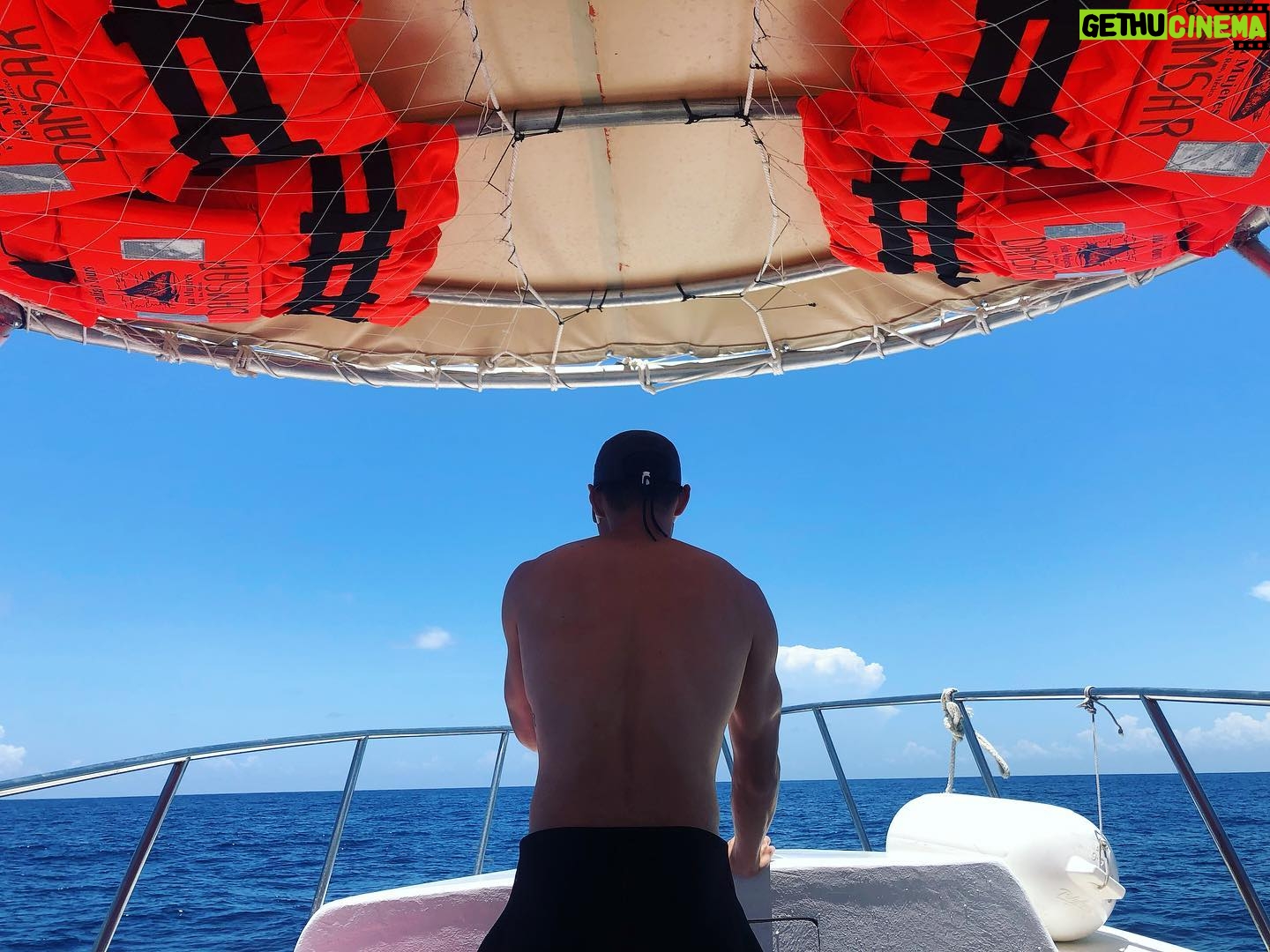 Ethan Juan - 6.7K Likes - Summer🌞