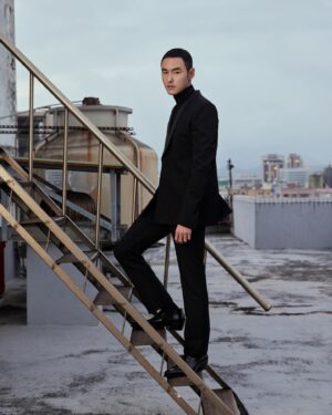 Ethan Juan Instagram - Suits @givenchy 
Hair @vancubex 
Makeup @broccoli9_9 
Stylist @paulawa 
Photographer @hungyihsieh