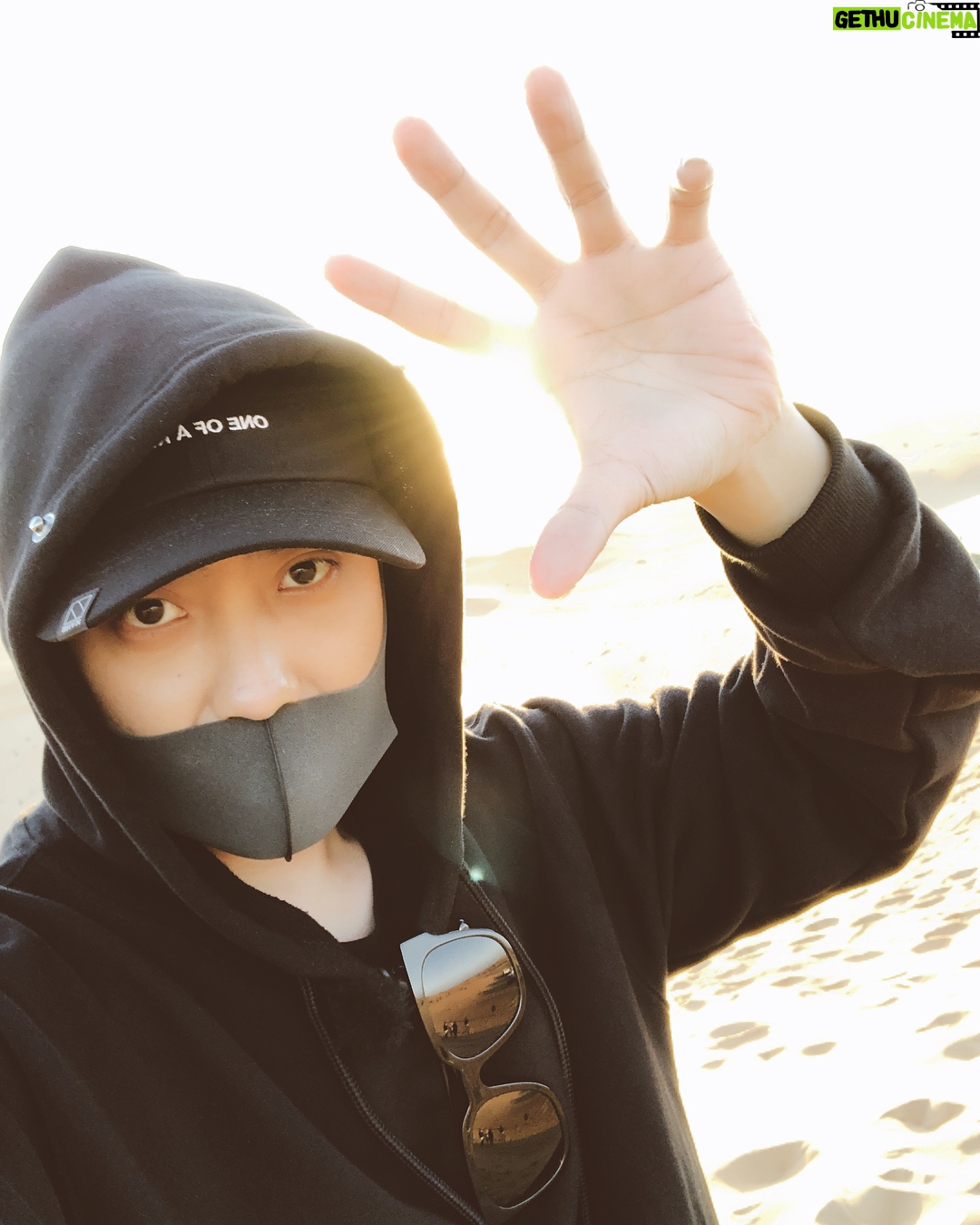 Eun Ji-won - 27.9K Likes - 에~!네~르~기~~~~~~~파!!!!🖐🏾