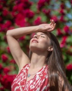 Actress Éva Bátyai HD Instagram Photos and Wallpapers June 2024