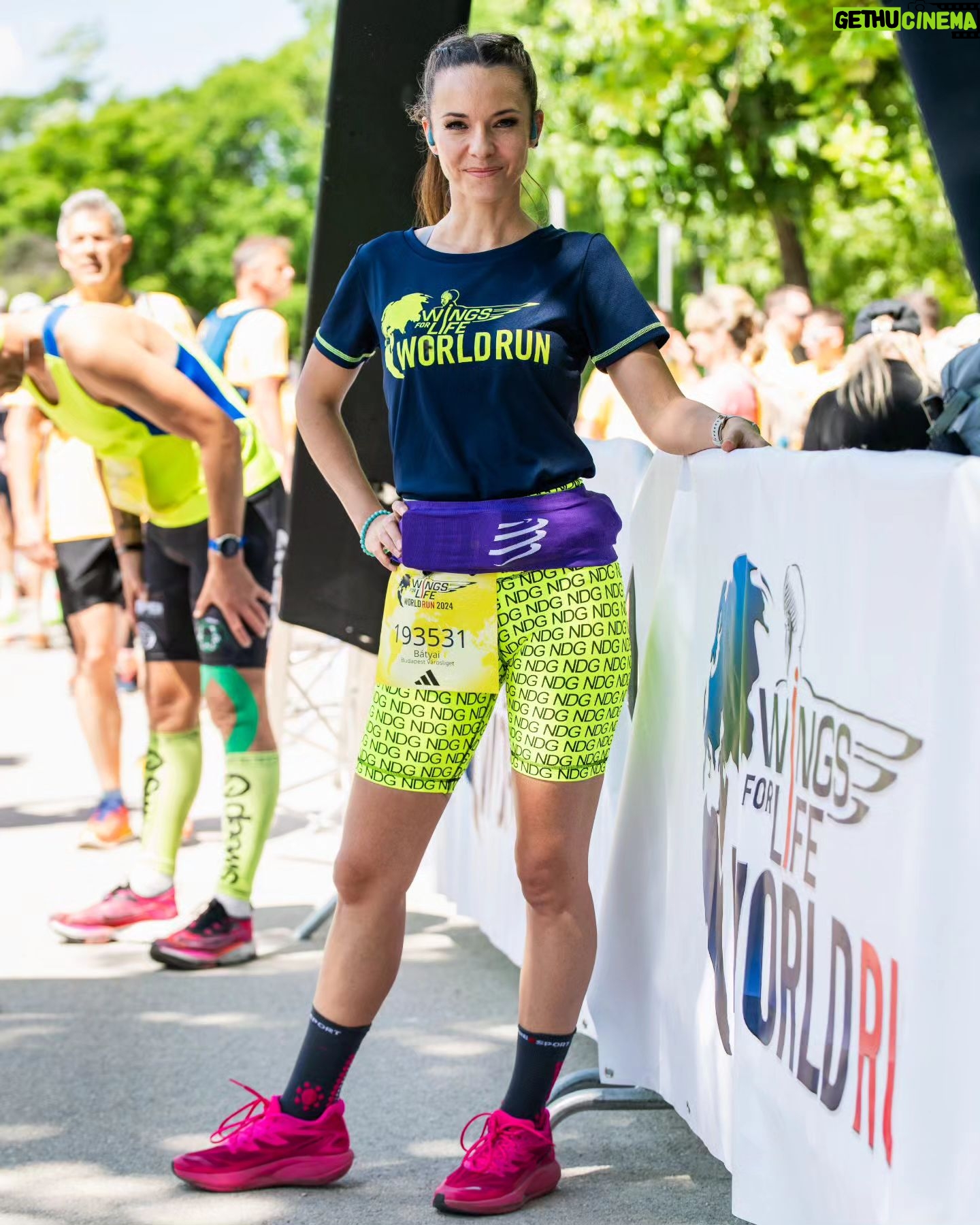 Éva Bátyai - 3 Likes - Ugye jövő májusban is futunk együtt azokért, akik nem futhatnak?💙💛 @wflworldrun
@wingsforlife
@redbullhu
📸 @balazs_palfi
#együttműködés #wingsforlife #wingsforlifeworldrun #futnimenő #fussatok #futás #fussatokmertfutnijó #running #runningmotivation #sportolnijó #sport #futóverseny #budapest #varosliget