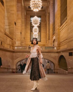 Eva Noblezada Instagram - 🌸

📷 @rebeccajmichelson