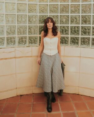 Eva Ugarte Instagram - La luz de las cinco 

@monikased qué hermosas fotos, gracias 🤍