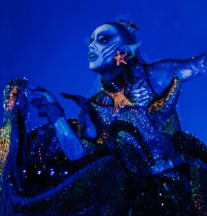 Evah Destruction Instagram - (Swipe left) More @bouletbrothersdragula Titans Tour content: The Siren 🧜🏻‍♀️

First 3 photos by @gabrielgastelum 🖤
Costume by @pinwheelpinwheel 🖤
Embellishments by me 
Hair by @dollya.black 🖤
