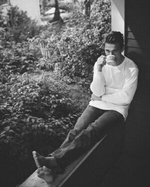 Evan Roderick Instagram - @carlydame