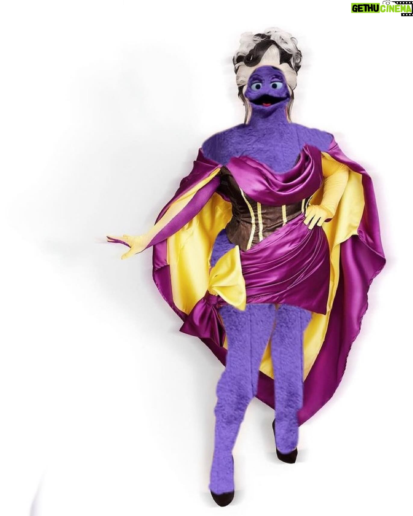 Eve 6000 - 3 Likes - Am I allowed to just look cute on here…