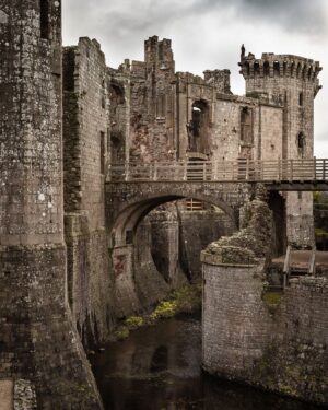 Evelyn Edwards Instagram - There is so much to tell about Raglan Castle. I could write volumes. Actually, people have. But for now I’ll just give you a fun little snippet.  The Raglan Castle you see today was started by Sir William ap Thomas. He was a serious mover and a shaker. His family was not particularly wealthy or important and he was the 5th son. What he DID do was marry well. His first wife was a wealthy widow named Elizabeth and it was through her that he acquired Raglan Castle. Elizabeth died and William married another wealthy widow with three sons, Gwladus Gam. Gwladus’ family had a quite the connection to the Royal Court.  This helped a lot, as you can imagine. When Elizabeth, William’s first wife, died he stayed on at Raglan castle and a few years later purchased it outright from his stepson for  one thousand marks (around six hundred sixty-six pounds). William, and then his son, ended up building one of the most luxurious and glorious fortified castles in Wales. Thanks ladies.